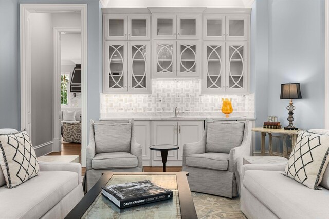 1024 Vaughn Crest Dr, Franklin, TN 37069 - living area featuring light wood-style floors