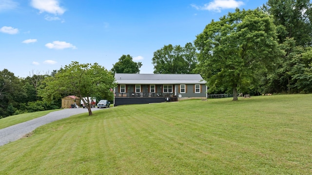 2237 Cold Springs Rd, Lafayette, TN 37083 - view of front facade featuring a front lawn
