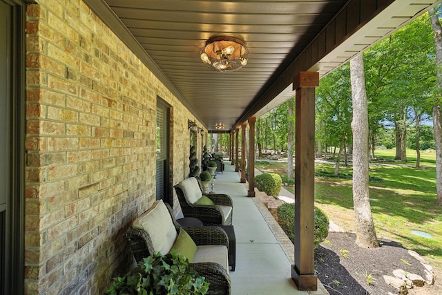 1150 Deer Run Rd, Murfreesboro, TN 37128 - view of covered porch