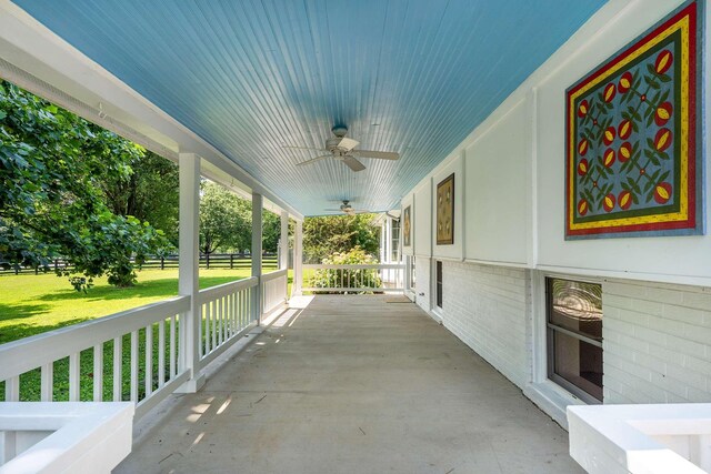 9563 S Harpeth Rd, Nashville, TN 37221 - photo 11