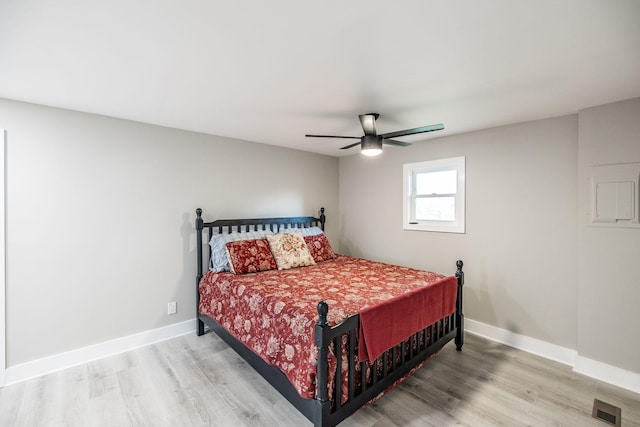 1108 Pruitt Ln, Gallatin, TN 37066 - bedroom with light wood-style floors and ceiling fan