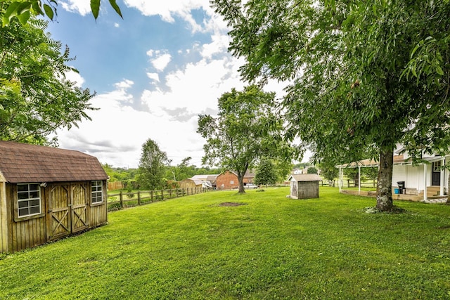 1108 Pruitt Ln, Gallatin, TN 37066 - view of yard featuring a storage shed
