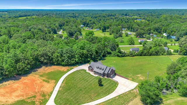 152 Camaro Dr, Chapmansboro, TN 37035 - aerial view of property and surrounding area featuring a heavily wooded area