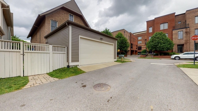 20 Daniels Dr, Franklin, TN 37064 - view of asphalt road