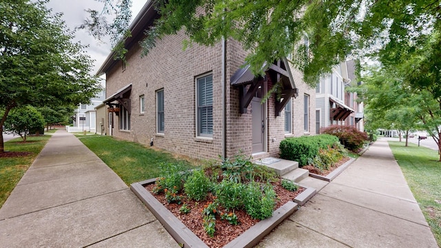 20 Daniels Dr, Franklin, TN 37064 - view of home's exterior with brick siding