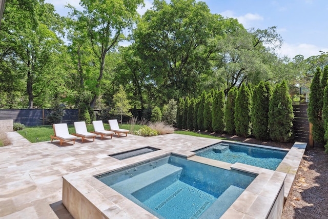 2915 Compton Rd, Nashville, TN 37215 - view of swimming pool with a patio area and a pool with connected hot tub