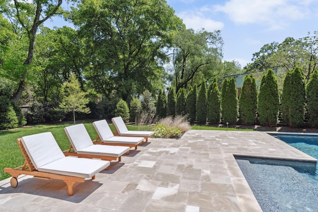 2915 Compton Rd, Nashville, TN 37215 - view of patio featuring an outdoor pool