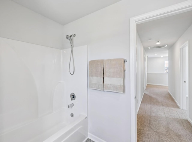 1013 Pepper Stone Dr, Lebanon, TN 37087 - bathroom with bathing tub / shower combination and baseboards