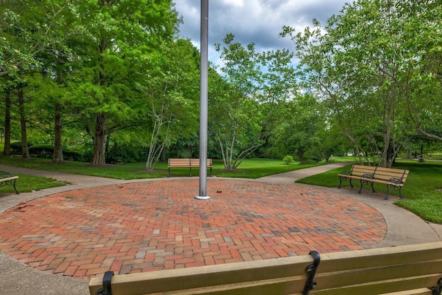 1033 Park Run Dr, Franklin, TN 37067 - view of home's community featuring a lawn and view of wooded area
