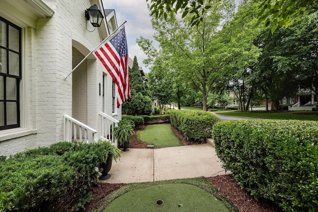 322 Starling Ln, Franklin, TN 37064 - view of yard with a patio area and an area to practice putting