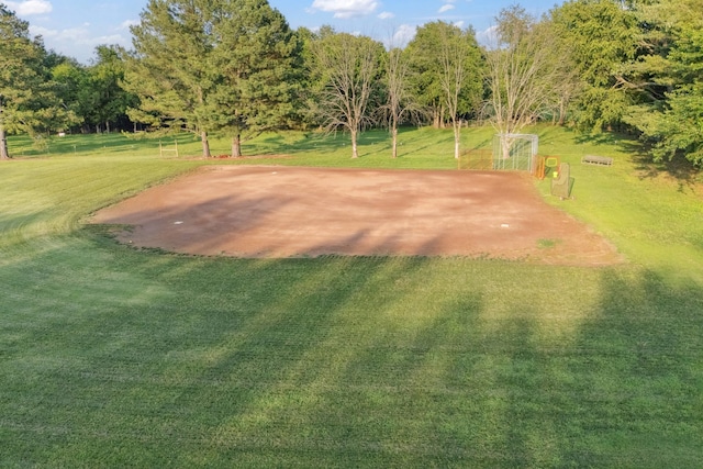 5013 Baker Rd, Murfreesboro, TN 37129 - view of home's community featuring a lawn