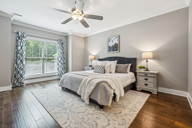 146 Island Way, Winchester, TN 37398 - bedroom featuring dark wood-style flooring, crown molding, and ceiling fan