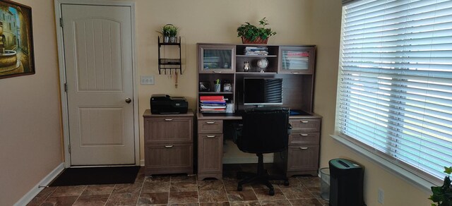 1736 Bellamy Ln, Murfreesboro, TN 37128 - office space featuring baseboards and stone finish floors