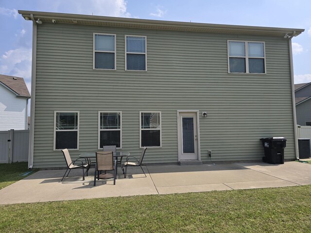1736 Bellamy Ln, Murfreesboro, TN 37128 - rear view of property with a patio