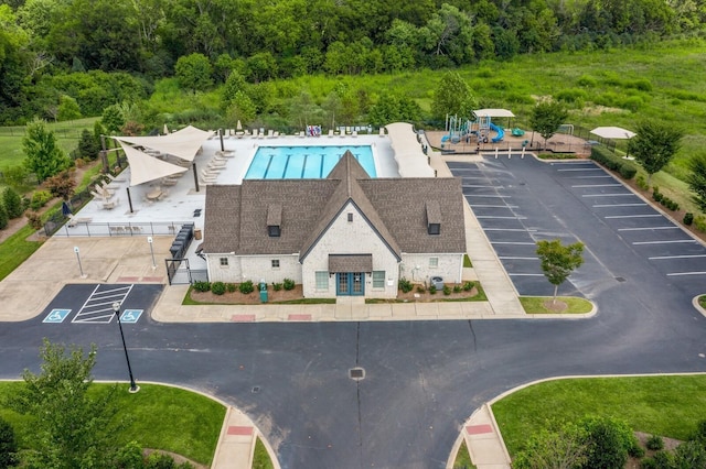 318 Finnhorse Ln, Franklin, TN 37064 - aerial view of a pool area and a heavily wooded area