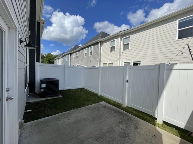 3419 Deerchase Cir, Murfreesboro, TN 37129 - fenced backyard featuring a patio, a gate, and a residential view