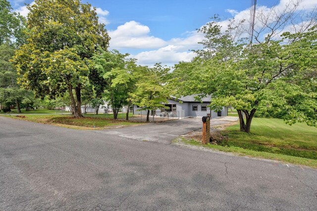 103 Deery Ln, Tullahoma, TN 37388 - photo 5