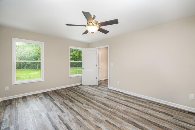 210 Hill St, Columbia, TN 38401 - photo 16