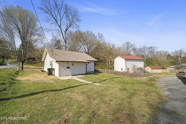 5612 Bluet Dr, Knoxville, TN 37918 - photo 5