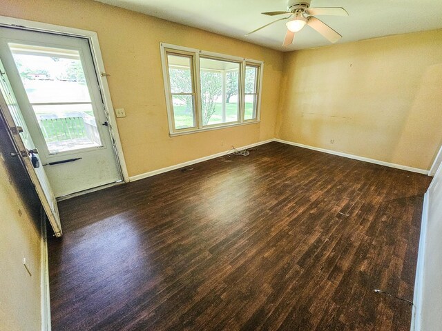 401 Clark Blvd, Mcminnville, TN 37110 - photo 4