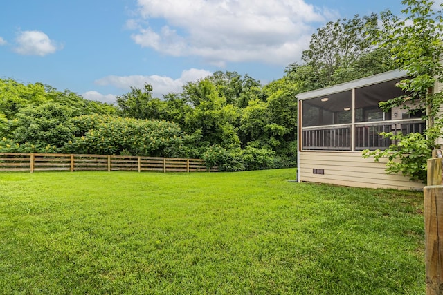 2003 Solomon Ct, Spring Hill, TN 37174 - view of yard featuring a sunroom