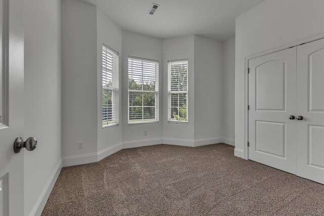 240 Sounder Cir, La Vergne, TN 37086 - unfurnished bedroom featuring carpet floors and a closet