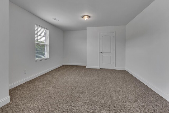 240 Sounder Cir, La Vergne, TN 37086 - carpeted empty room featuring baseboards