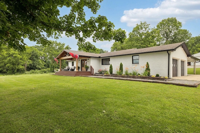 471 Spring Creek Ln, Lebanon, TN 37090 - view of front facade featuring a porch, an attached garage, a front lawn, and concrete driveway