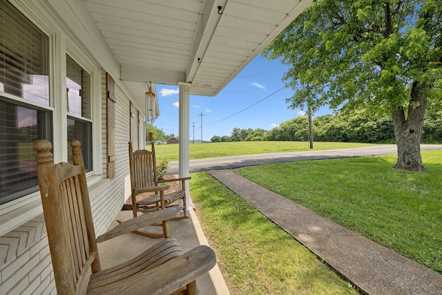 1710 New Highway 7, Columbia, TN 38401 - view of grassy yard