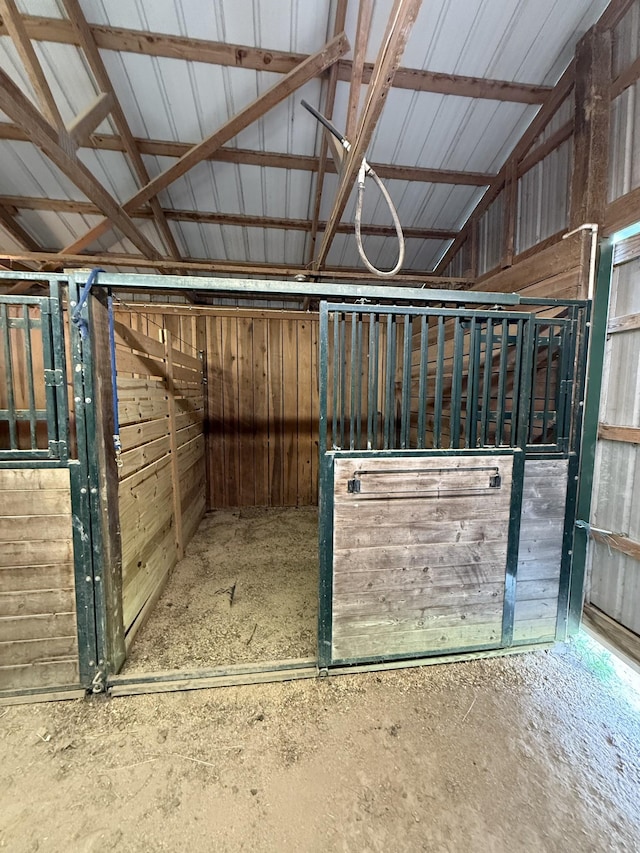 1387 Floyd Rd, Eagleville, TN 37060 - view of horse barn