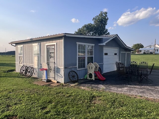 11 Jess Long Ln, Hillsboro, TN 37342 - view of outbuilding featuring an attached garage