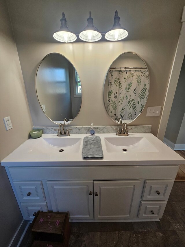 11 Jess Long Ln, Hillsboro, TN 37342 - full bath with double vanity