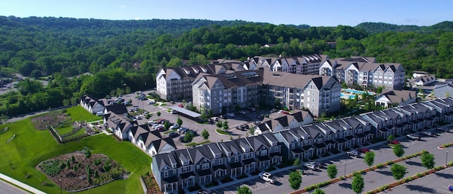 615 Old Hickory Blvd Unit 604, Nashville, TN 37209 - aerial view of property and surrounding area featuring a forest