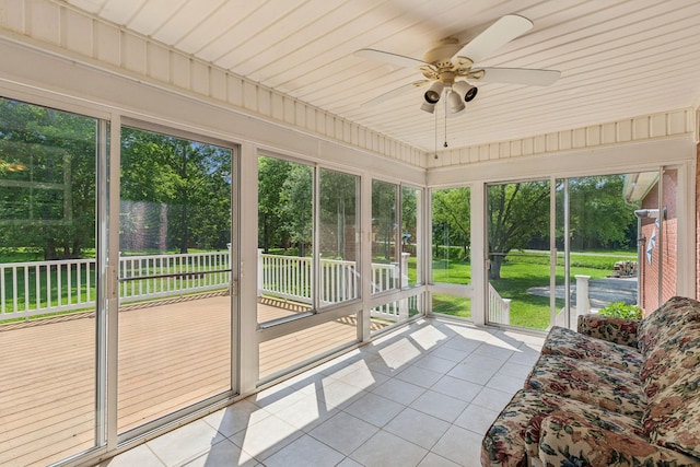 209 Taylor Creek Ln, Chapel Hill, TN 37034 - sunroom featuring a ceiling fan and healthy amount of natural light