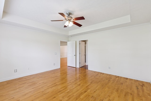 209 Taylor Creek Ln, Chapel Hill, TN 37034 - spare room with a ceiling fan, light wood-type flooring, and ornamental molding