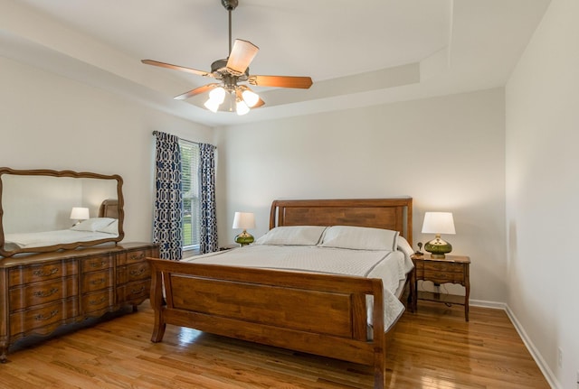 123 River Downs Blvd, Murfreesboro, TN 37128 - bedroom featuring light wood-style flooring and a ceiling fan