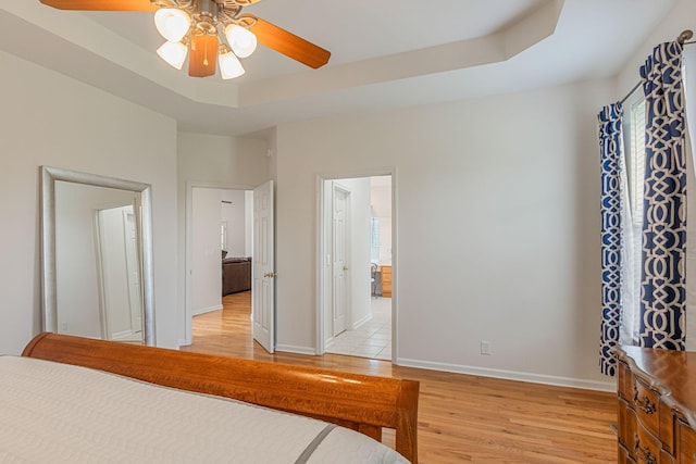 123 River Downs Blvd, Murfreesboro, TN 37128 - bedroom with light wood-style flooring, a ceiling fan, and ensuite bathroom