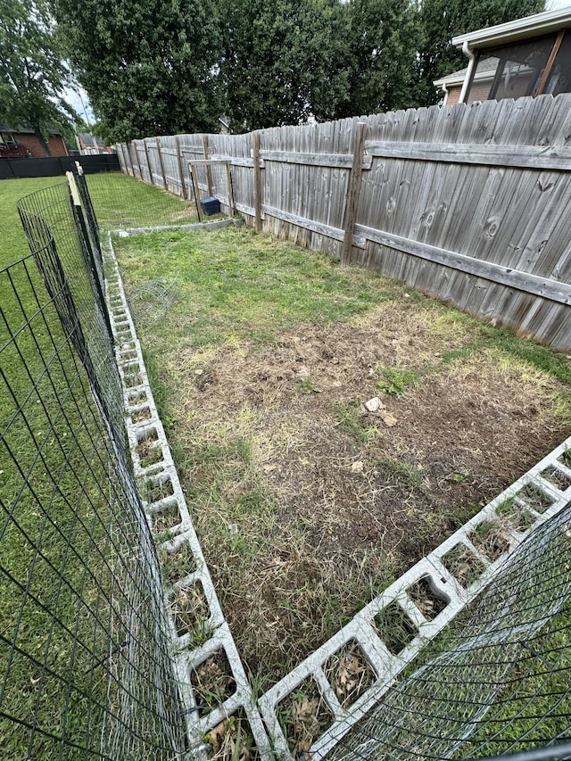 1114 Lea Cir, Lebanon, TN 37087 - view of fenced backyard