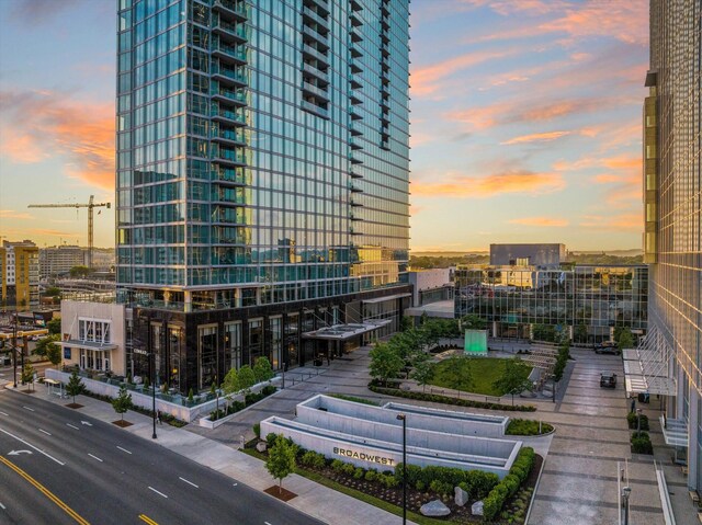 1616 W End Ave Unit 1708, Nashville, TN 37203 - photo 87