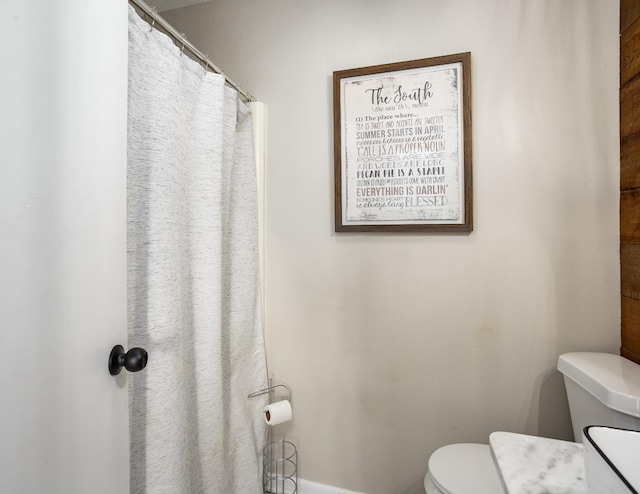 1808 Nassau Blvd, Florence, AL 35630 - bathroom featuring toilet and baseboards