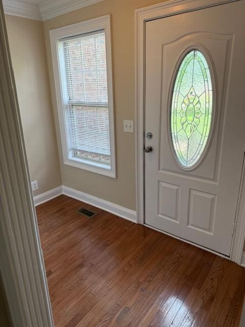 135 Excell Rd Unit 102, Clarksville, TN 37043 - entryway featuring dark wood finished floors and crown molding