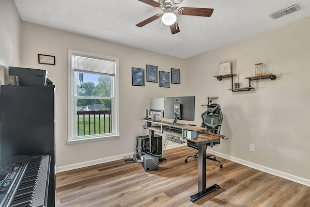 141 Springbrook Pl, Joelton, TN 37080 - home office featuring ceiling fan, a textured ceiling, and wood finished floors