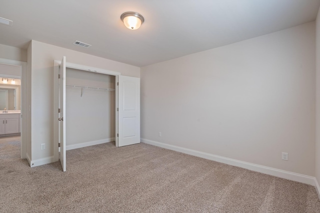 270 Netherlands Blvd, Lebanon, TN 37090 - unfurnished bedroom with light carpet and a closet
