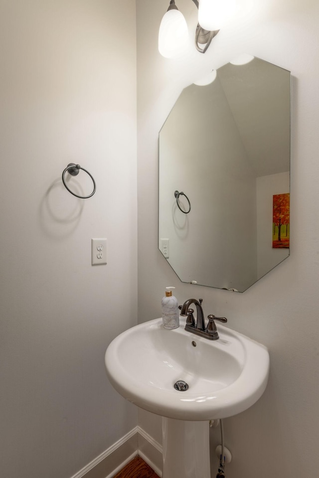 2003 Rural Plains Cir, Franklin, TN 37064 - bathroom with a sink