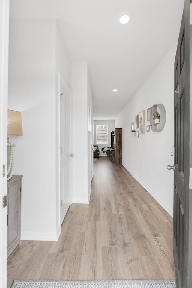 2400 Kaycee Ct, Lebanon, TN 37087 - corridor featuring light wood-style flooring and recessed lighting