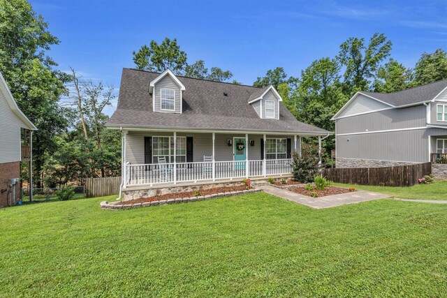 1128 Tiftonia View Rd, Chattanooga, TN 37419 - cape cod house featuring a porch and a shingled roof