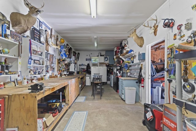 70 Nancy Ave, Cadiz, KY 42211 - garage with a workshop area