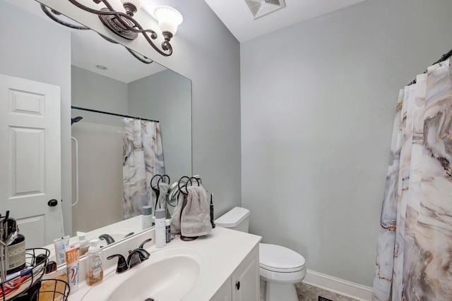 206 Stillcreek Dr, Franklin, TN 37064 - bathroom featuring vanity and a shower with shower curtain