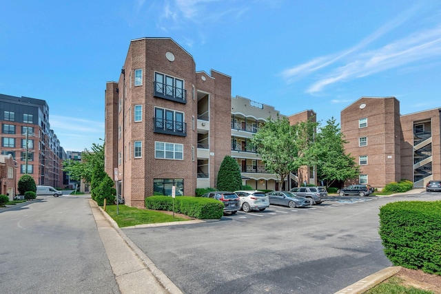 301 Criddle St Unit 304, Nashville, TN 37219 - view of property featuring uncovered parking