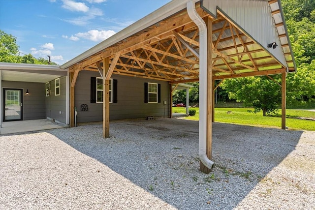 49 Je Sartain Rd, Manchester, TN 37355 - view of patio featuring gravel driveway and a carport